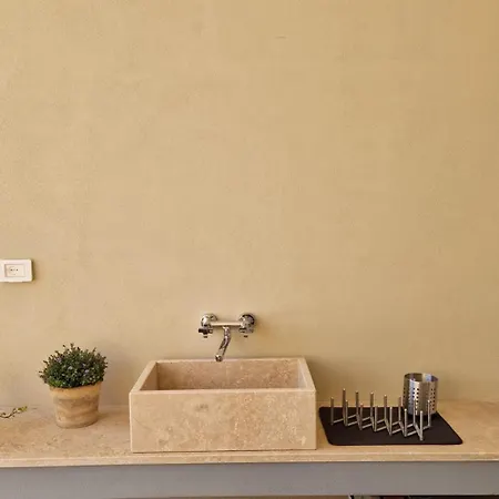 Frühstückspension Gis Ad Sola Con Piscina Ad Uso Esclusivo 4*
